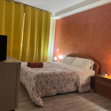 Hotel Leone D'Oro 2 Mestre Zewnętrze zdjęcie